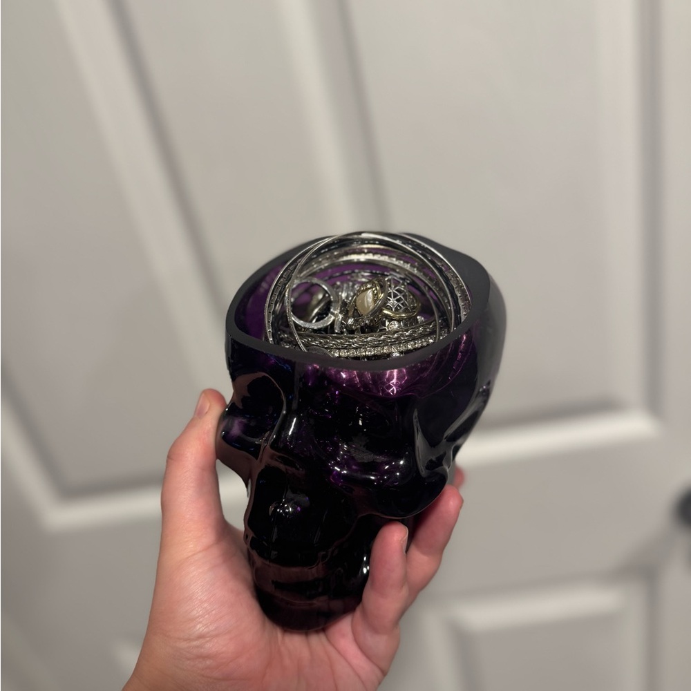 2000s mystery jewelry Purple Skull Jewelry Holder